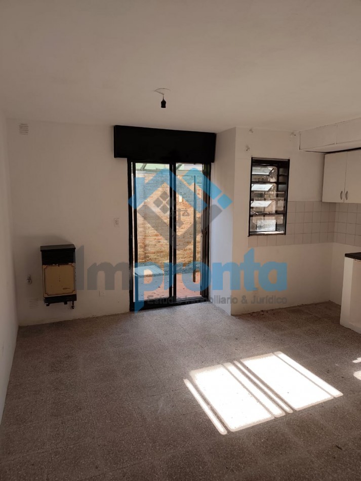 Oportunidad, departamento en complejo